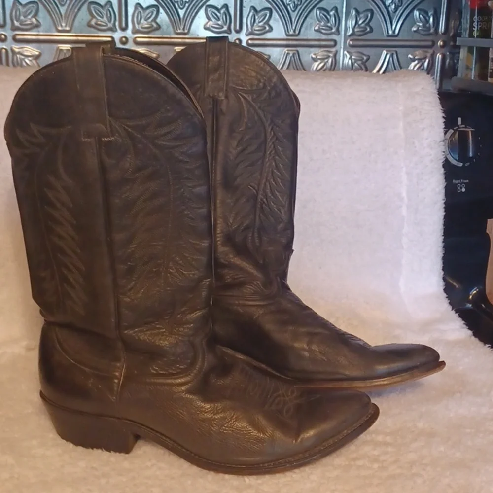 Justin diamond cowboy boots size 10.5 D black leather